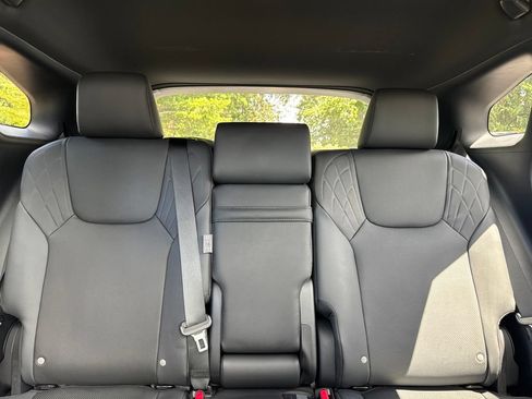 New 2026 Lexus RX 350h AWD/4WD image 17