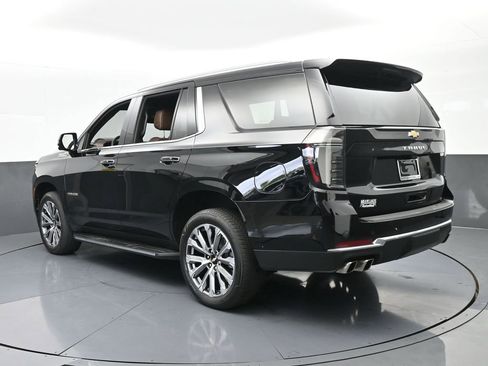 Used 2025 Chevrolet Tahoe High Country image 4