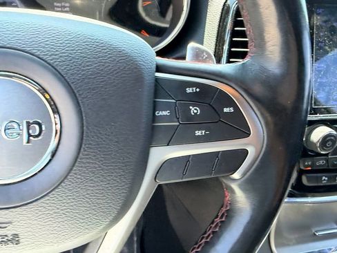 Used 2020 Jeep Grand Cherokee Trailhawk AWD/4WD image 30