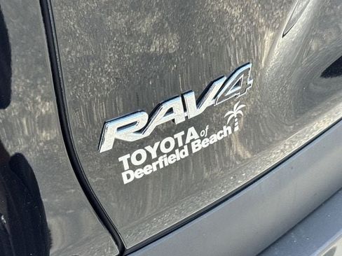 Certified 2022 Toyota RAV4 XLE Premium FWD image 15