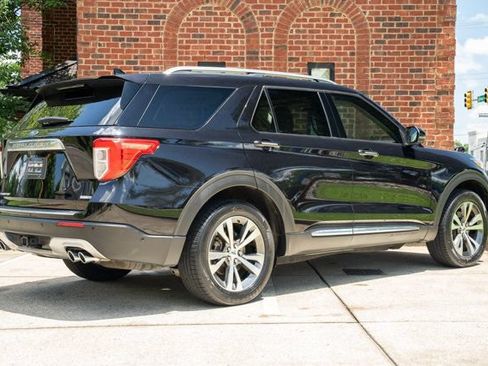 Used 2020 Ford Explorer Platinum w/ Premium Technology Package AWD/4WD image 5