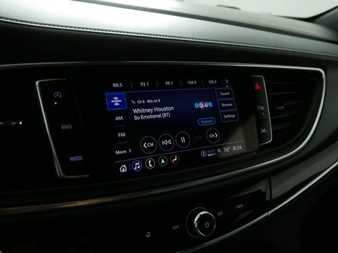 Used 2023 Buick Enclave Premium image 31