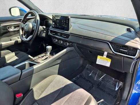 Certified 2025 Acura ADX A-Spec AWD/4WD image 22
