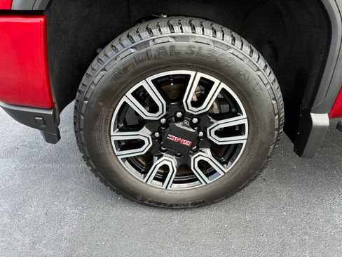 Used 2023 GMC Sierra 3500 AT4 w/ AT4 Premium Plus Package AWD/4WD image 7