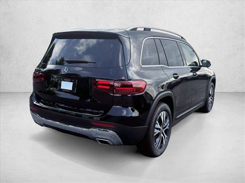 New 2025 Mercedes-Benz GLB 250 image 5