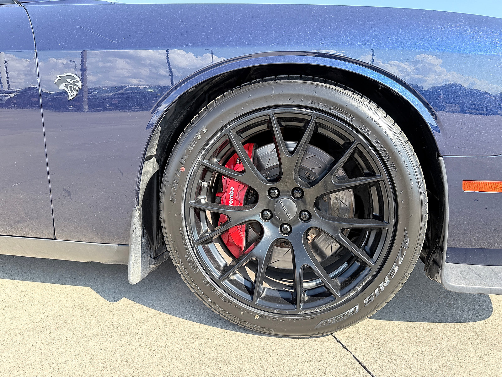 Used 2016 Dodge Challenger SRT Hellcat RWD image 10