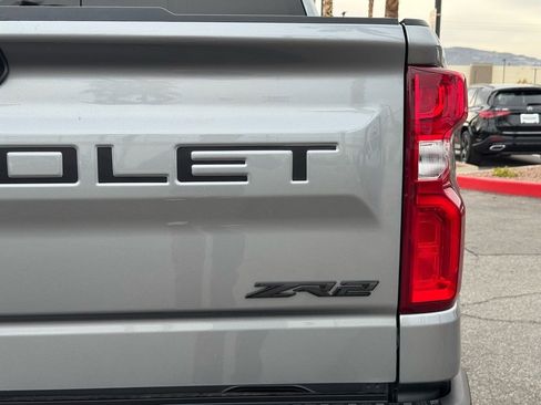 Used 2024 Chevrolet Silverado 1500 ZR2 w/ Technology Package image 22
