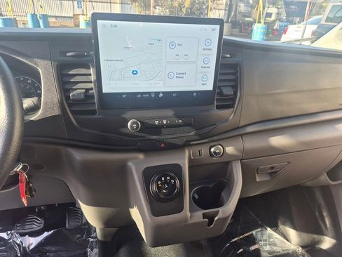 Used 2023 Ford E-Transit Medium Roof RWD image 20