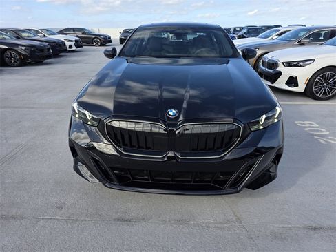 New 2026 BMW 530i w/ M Sport Package image 2