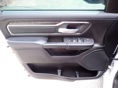 Used 2023 RAM 1500 Big Horn AWD/4WD image 18
