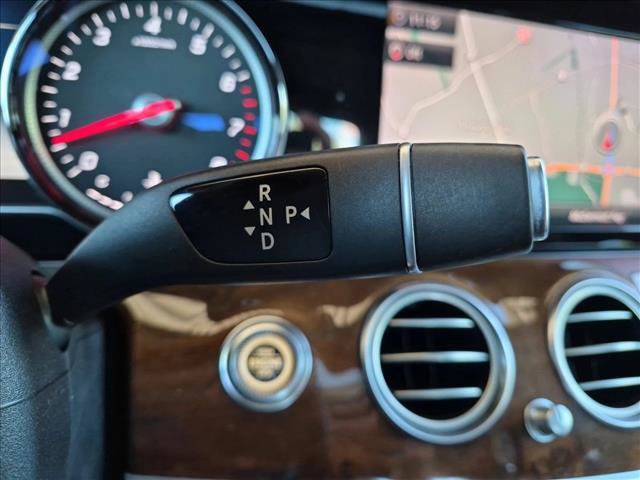 Used 2018 Mercedes-Benz E 400 4MATIC Sedan image 12