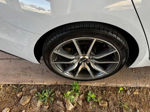 Used 2020 Genesis G70 3.3T w/ Elite Package image 29