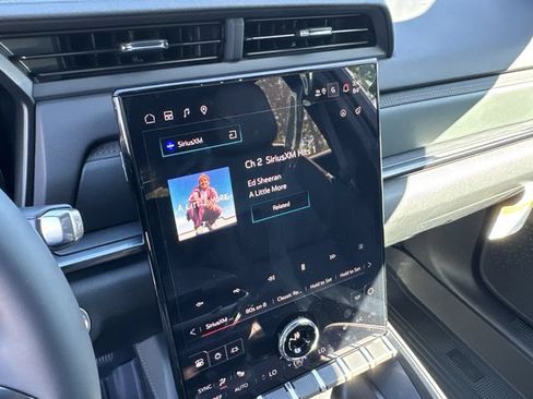 New 2026 GMC Terrain AT4 w/ LPO, Floor Liner Package AWD/4WD image 74