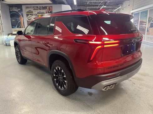 New 2026 Chevrolet Traverse Z71 w/ Enhanced Driving Package AWD/4WD image 5