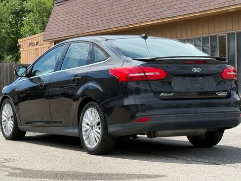 Used 2015 Ford Focus Titanium FWD image 3