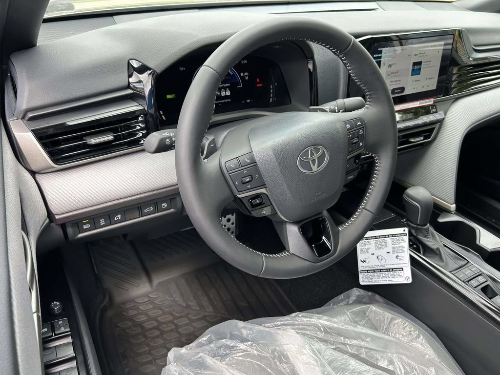 New 2026 Toyota Camry SE w/ Convenience Package FWD image 11