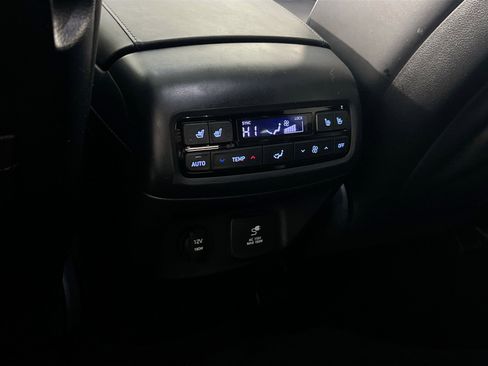 Used 2023 Hyundai Palisade Calligraphy image 27
