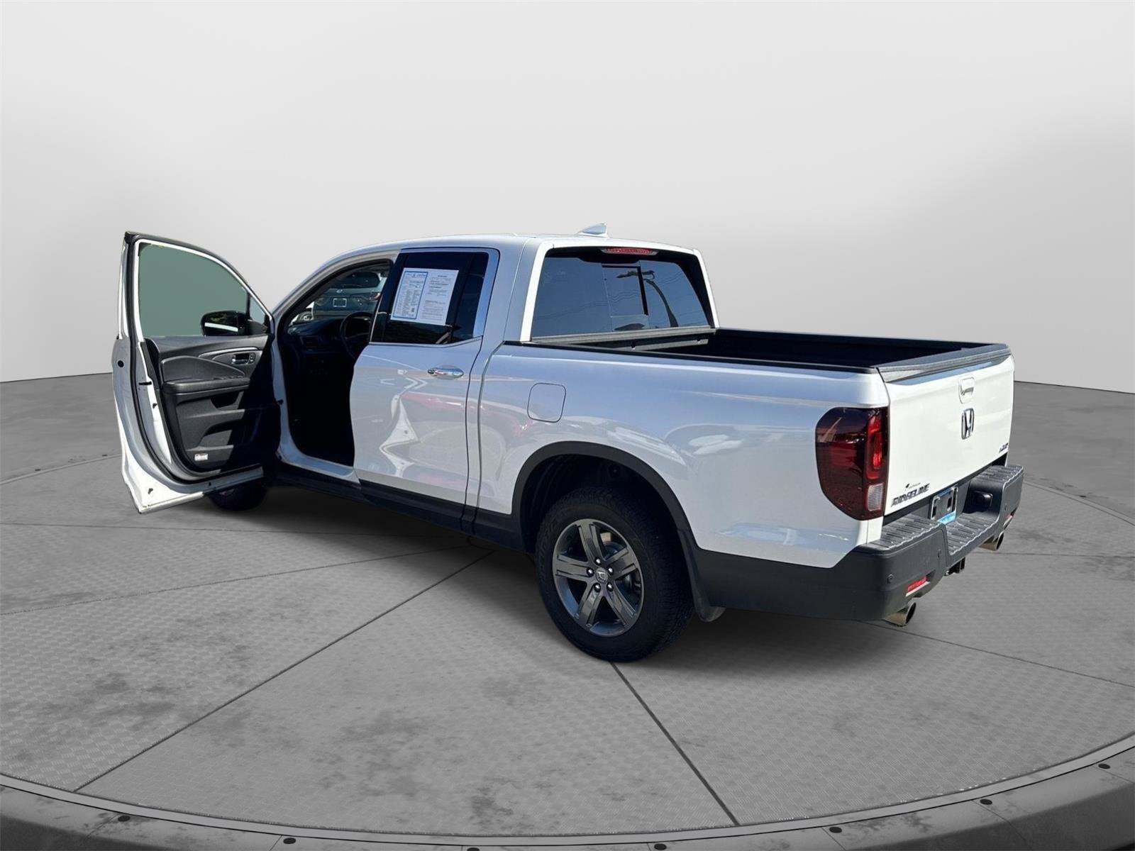 Certified 2023 Honda Ridgeline RTL-E image 10