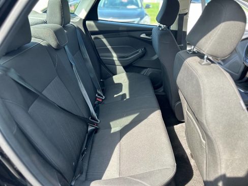 Used 2017 Ford Focus SE image 22
