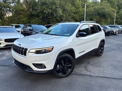 Used 2023 Jeep Cherokee Altitude Lux w/ Lux Elite Package