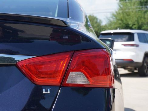 Used 2019 Chevrolet Impala LT w/ Sunroof and Spoiler Package FWD image 16