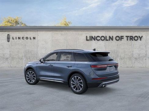 New 2026 Lincoln Corsair Premiere image 4