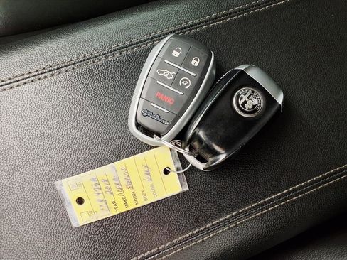 Used 2018 Alfa Romeo Stelvio Ti image 24