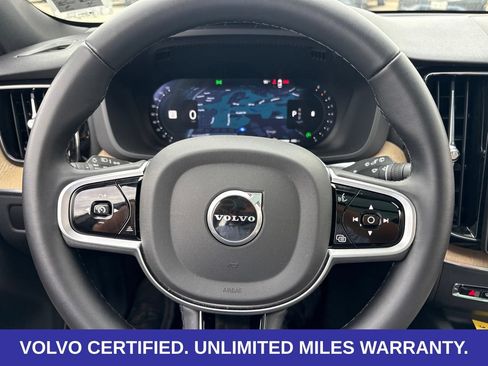 Used 2026 Volvo XC60 B5 Plus AWD/4WD image 25