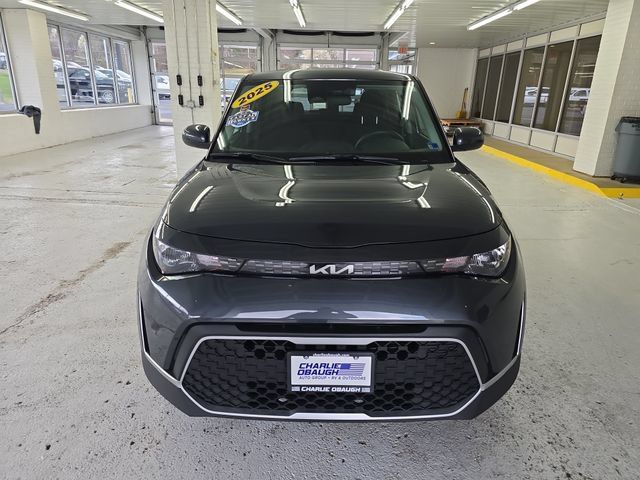 Used 2025 Kia Soul LX FWD image 8