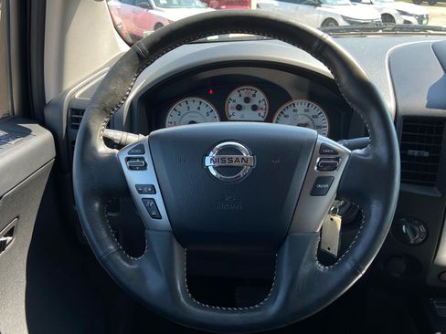 Used 2014 Nissan Titan PRO-4X AWD/4WD image 15