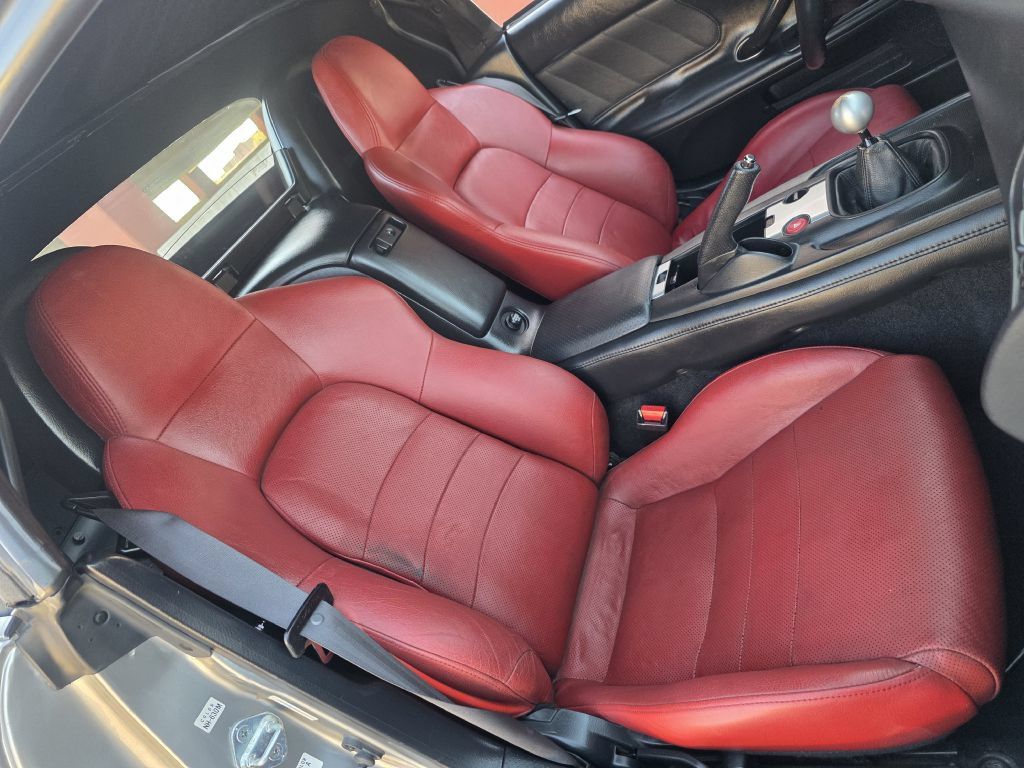 Used 2004 Honda S2000 image 26