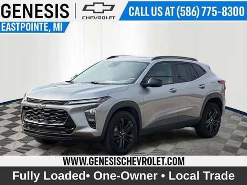 Used 2024 Chevrolet Trax ACTIV w/ Sunroof Package FWD image 1