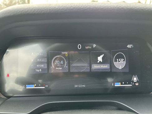 Used 2023 Jeep Grand Cherokee Altitude image 10