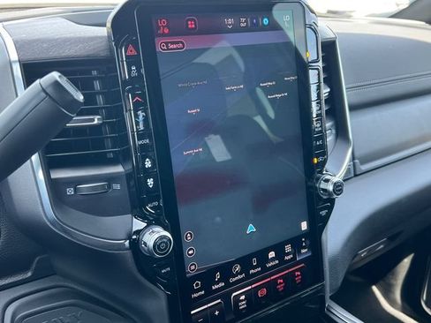 New 2026 RAM 2500 Laramie AWD/4WD image 27