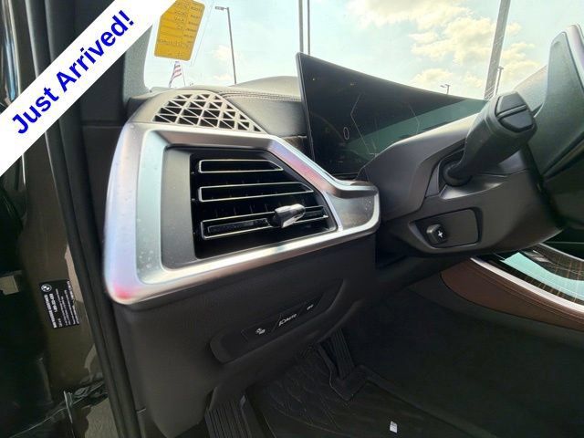 Used 2026 BMW X5 xDrive40i AWD/4WD image 42