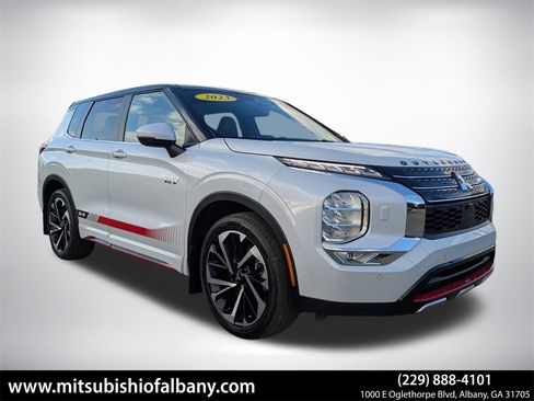 Used 2023 Mitsubishi Outlander Ralliart image 1