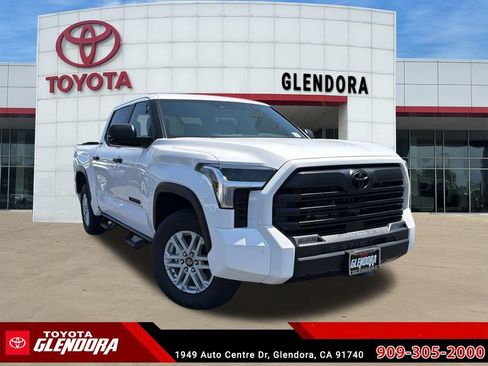 New 2026 Toyota Tundra SR5 RWD image 2