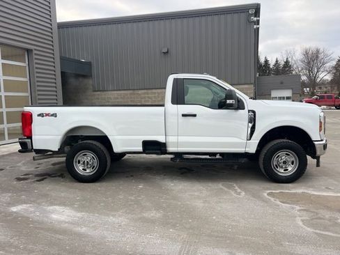 Used 2024 Ford F250 XL w/ Snow Plow Prep Package image 4