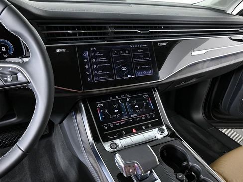 New 2025 Audi Q7 3.0T Premium Plus image 13