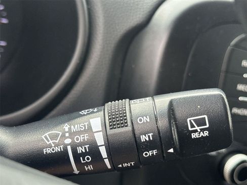 Used 2019 Kia Soul FWD image 19
