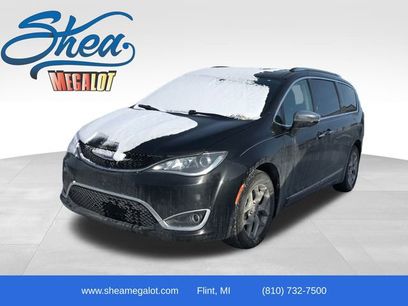 Used 2019 Chrysler Pacifica Limited