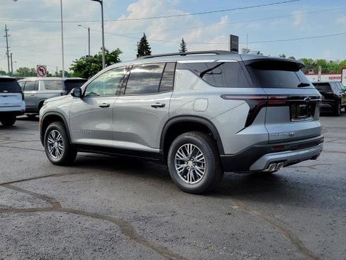 New 2026 Chevrolet Traverse LT AWD/4WD image 3