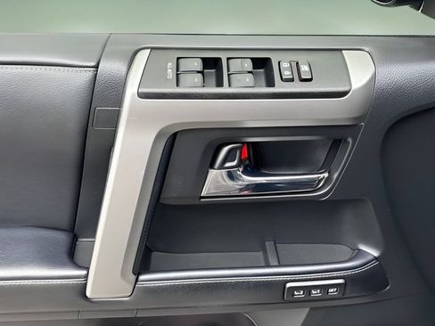 Used 2022 Toyota 4Runner Limited RWD image 14