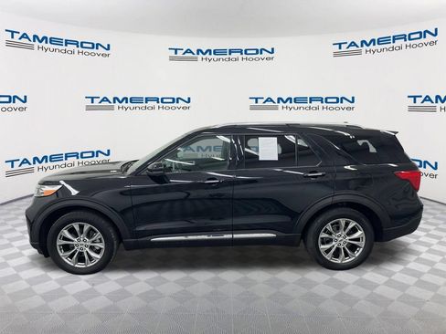Used 2021 Ford Explorer Limited w/ Equipment Group 301A AWD/4WD image 2
