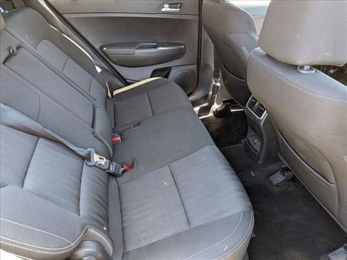 Used 2017 Kia Sportage LX AWD/4WD image 18
