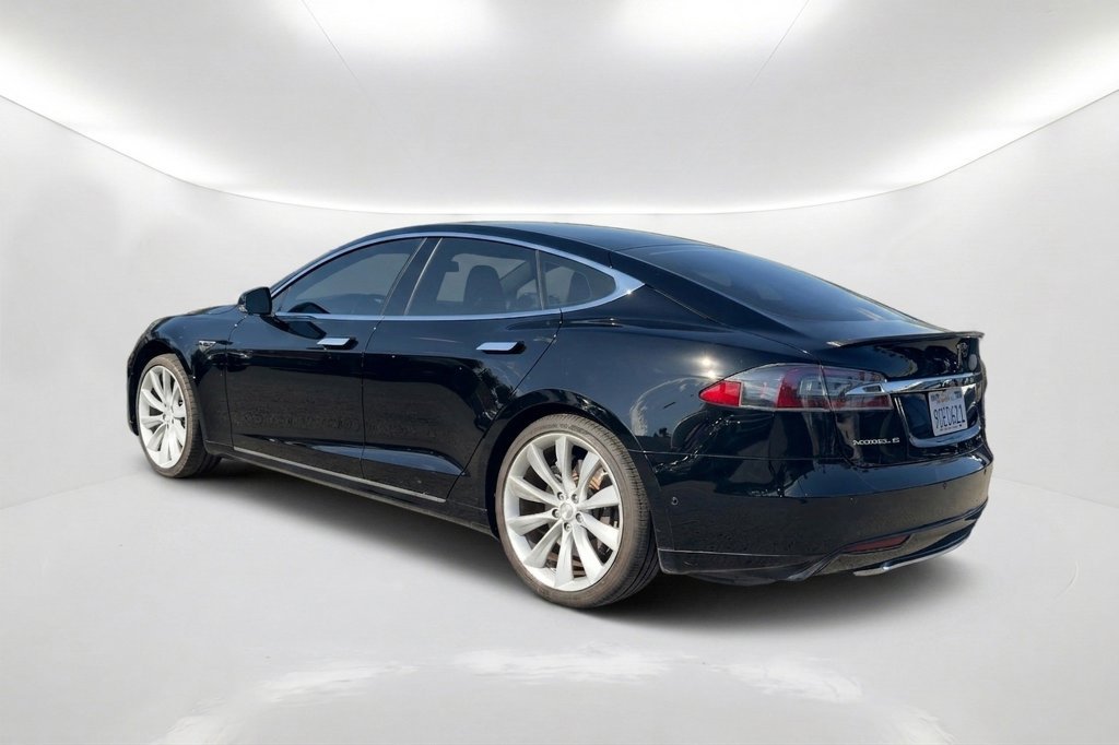Used 2013 Tesla Model S Performance RWD image 9