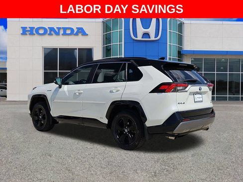 Used 2020 Toyota RAV4 XSE AWD/4WD image 5