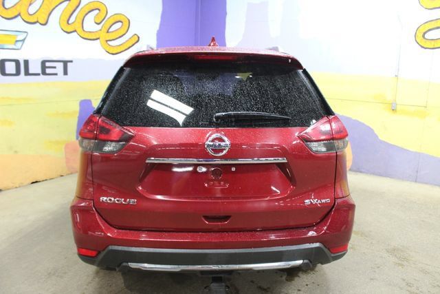 Used 2019 Nissan Rogue SV AWD/4WD image 7