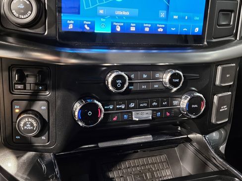 Used 2023 Ford F150 Lariat w/ Equipment Group 502A High image 32