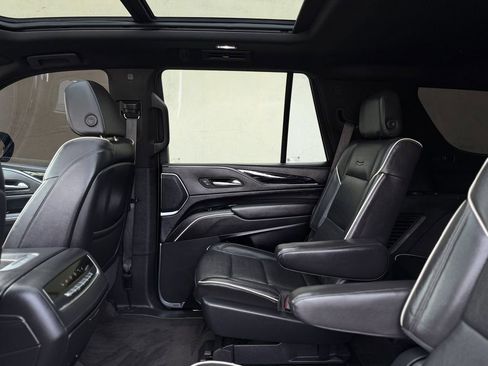 Used 2021 Cadillac Escalade Sport image 25